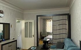 Yerevan Nice Apartment With Balcony For Rent